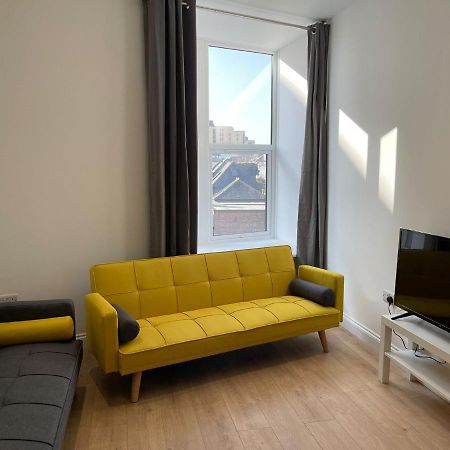 Brand New Montrouge Apartments - Perfect Location!! Portsmouth Bagian luar foto