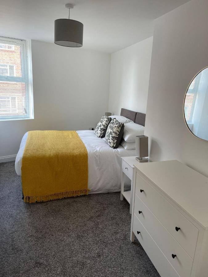 Brand New Montrouge Apartments - Perfect Location!! Portsmouth Bagian luar foto