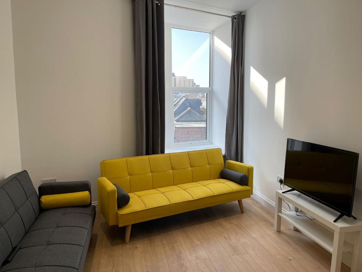 Brand New Montrouge Apartments - Perfect Location!! Portsmouth Bagian luar foto